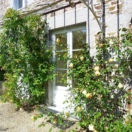 La Gicqueliere By Interhome Jullouville